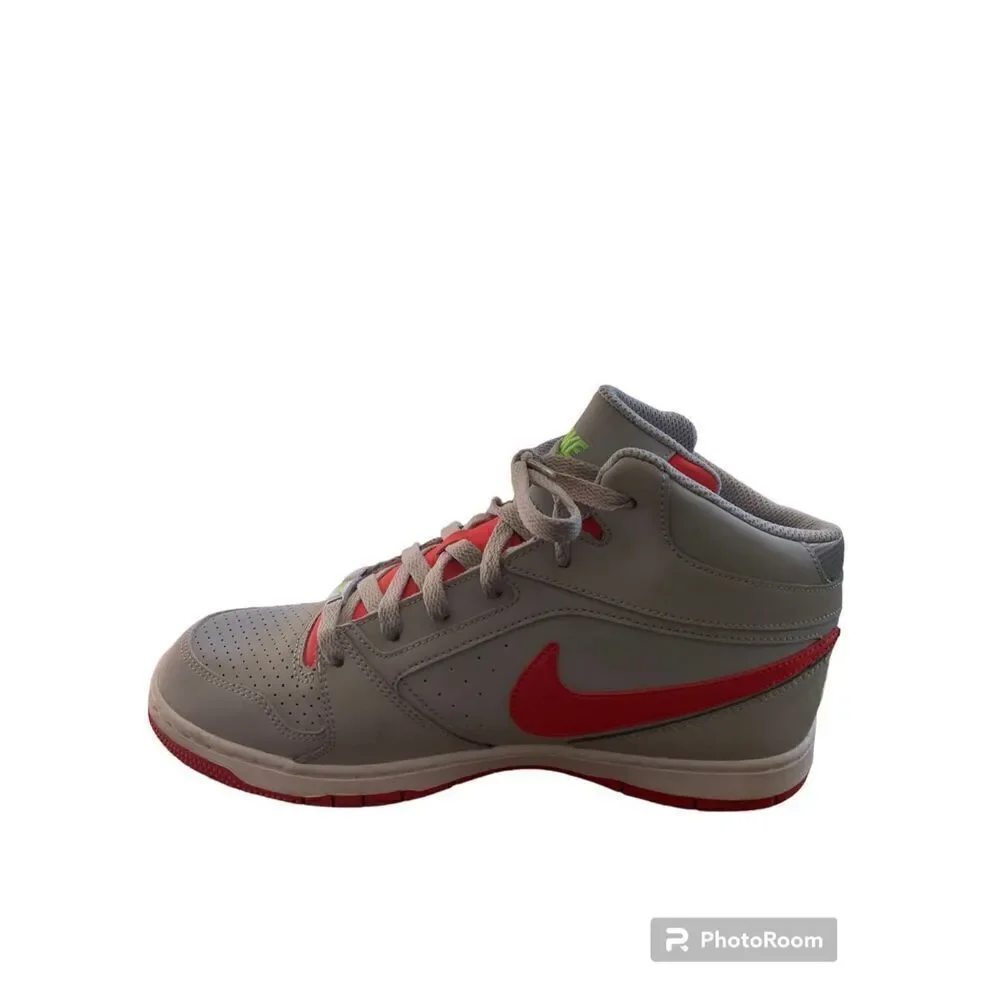 NIKE PRESTIGE High Top Shoes Youth 9.5 gray/red